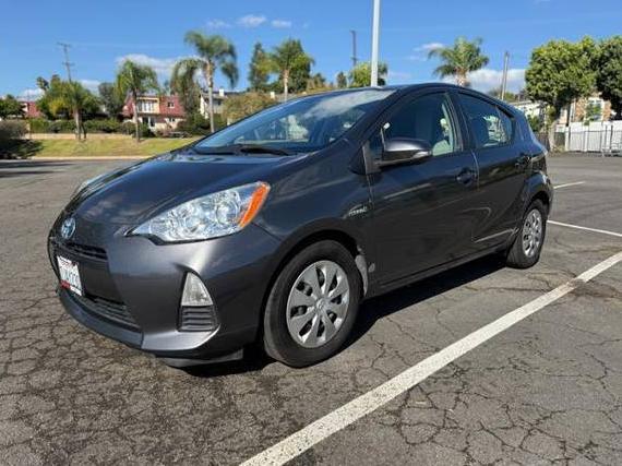 TOYOTA PRIUS C 2014 JTDKDTB35E1574553 image